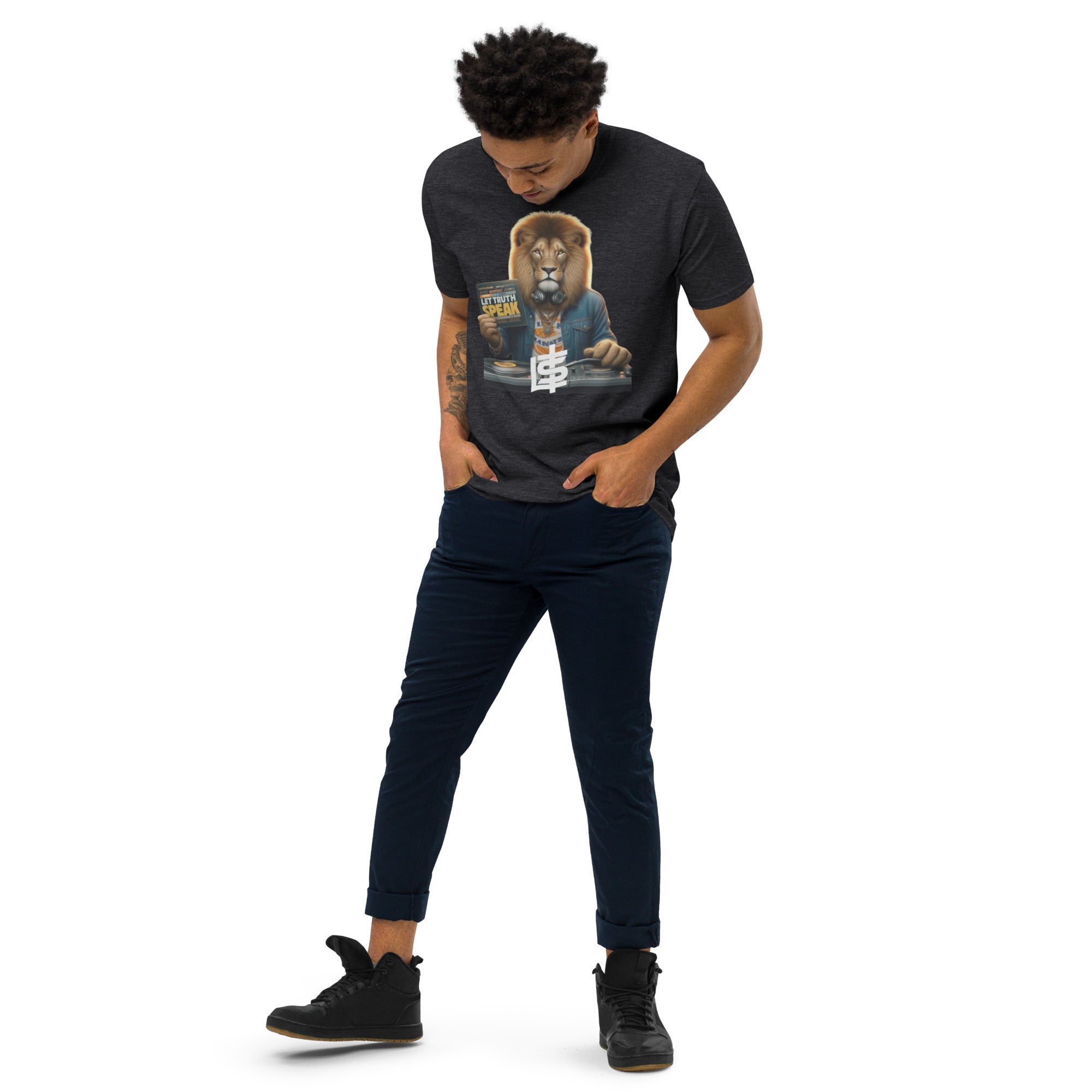 The Sound of Truth Soul Journer Heavyweight Tee